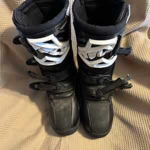 Kids Black and White motorcycle riding boots